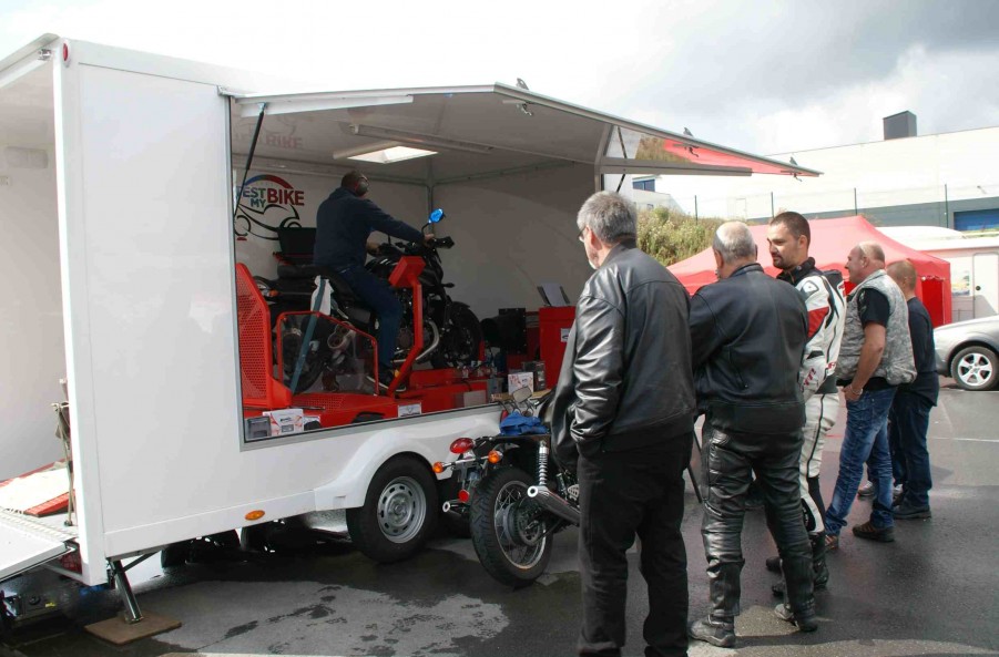 Test en cours - Yamaha Vmax   189 CV - 168 Nm